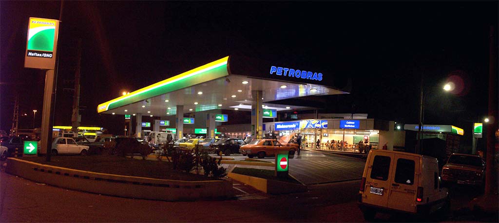 Estación de servicio – Petrobras